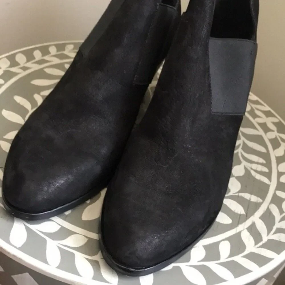 Eileen Fisher Black Leather Ankle Boots sz 7